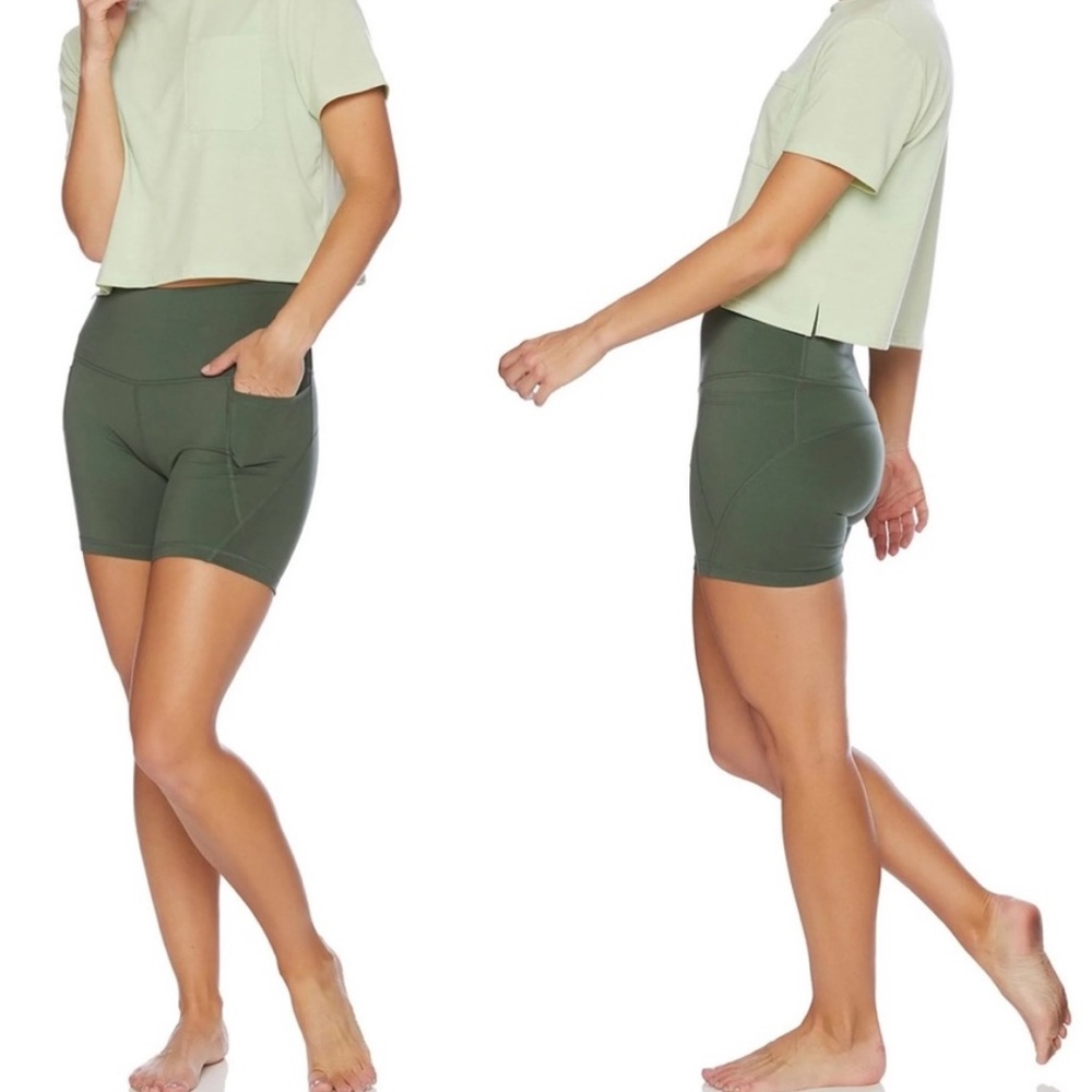 Antonio Melani sage green dual side pocket stretch bike shorts size medium